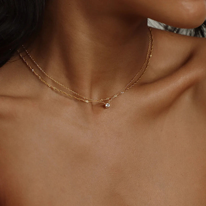 Gestapeltes Gold-Halsband Karnz