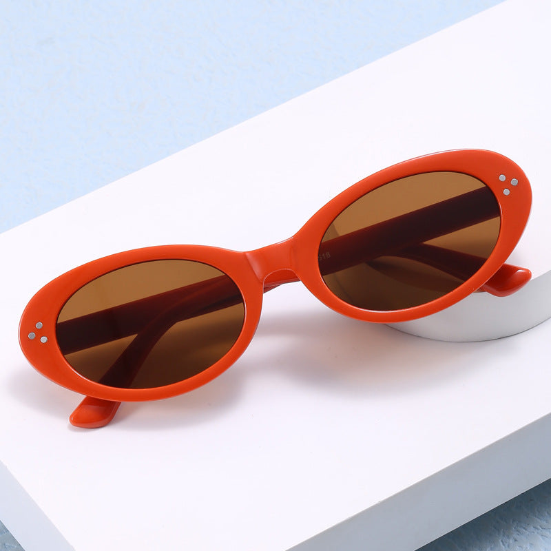 Damen modische Sonnenbrille im eleganten Ovaldesign Karnz