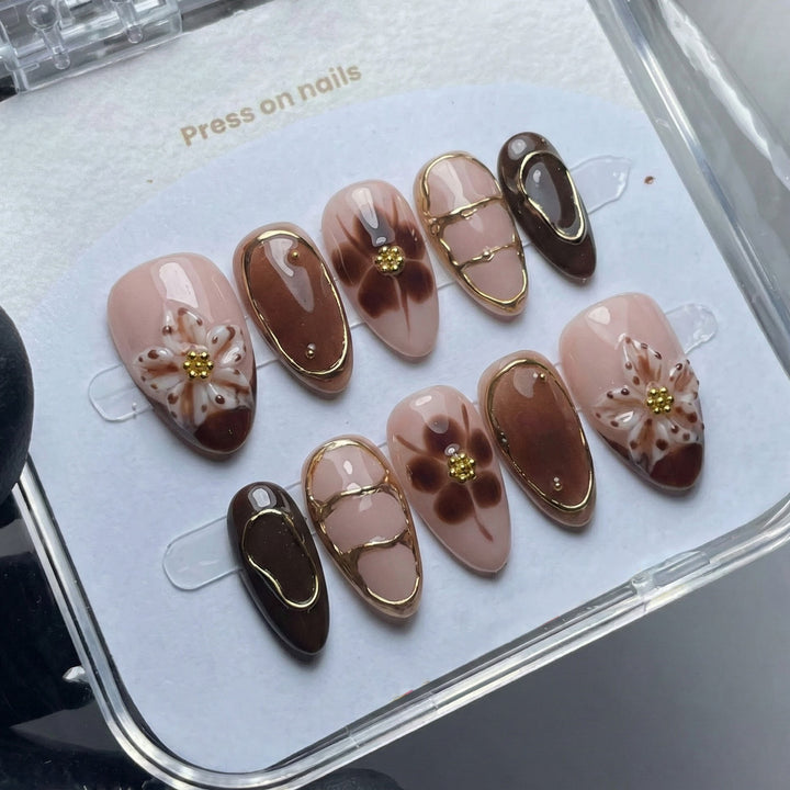 Elegantes Blumen Press-On Nägel Set