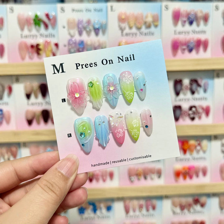 Handgefertigtes Blumendruck-Press-On-Nagelset