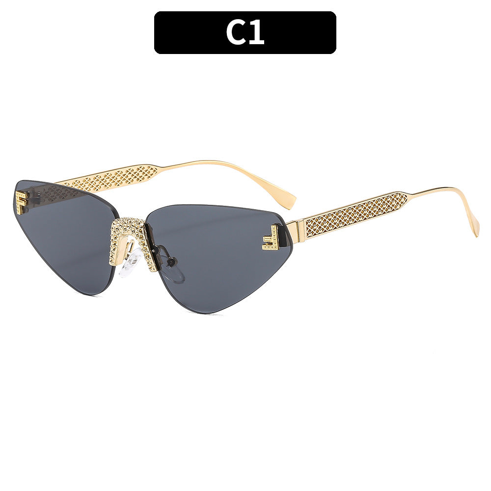 Mode Cat-Eye Sonnenbrille mit dekorativem goldenen Akzent