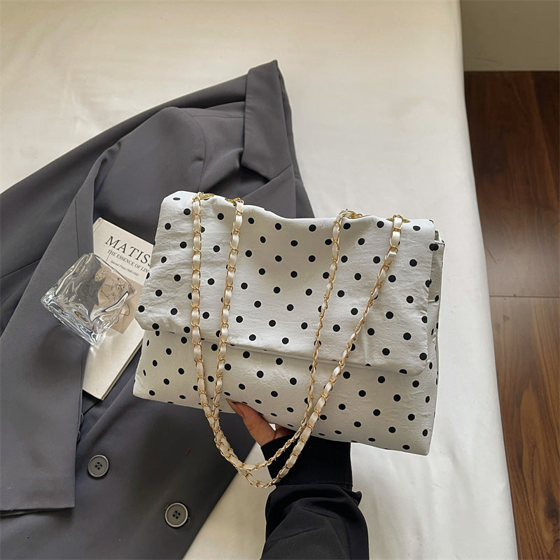 Polka Dot Abendtasche