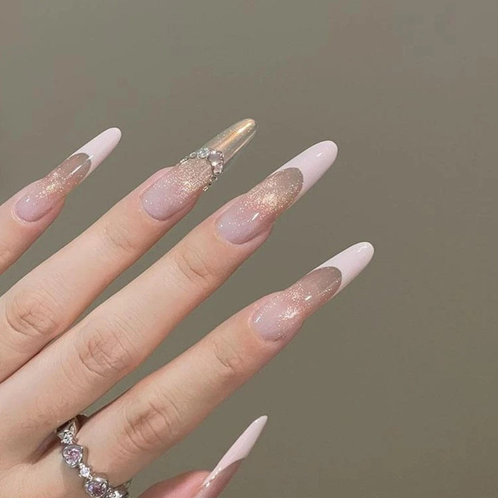 Glitter Ombre Nagelverzierungen