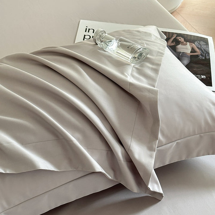 Luxuriöser seidenweicher Kissenbezug aus Satin mit Anti-Knitter-Effekt