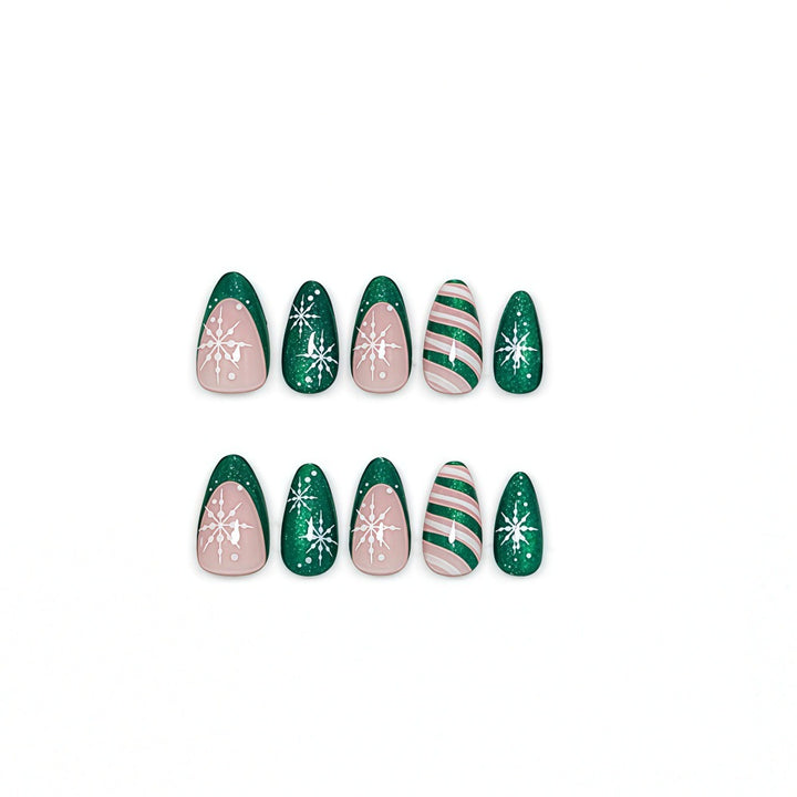 Kunstnagel-Set mit Elegantem Weihnachtsdesign Karnz