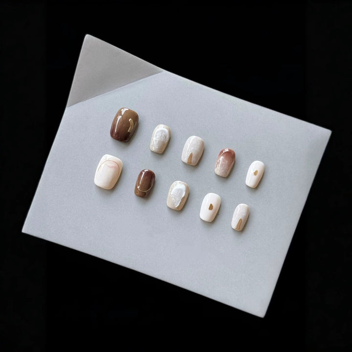 Künstlerisches marmoriertes Press-On-Nagelset