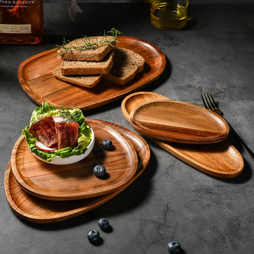 Elegante Holzservierplatte mit Ergonomischem Design Karnz