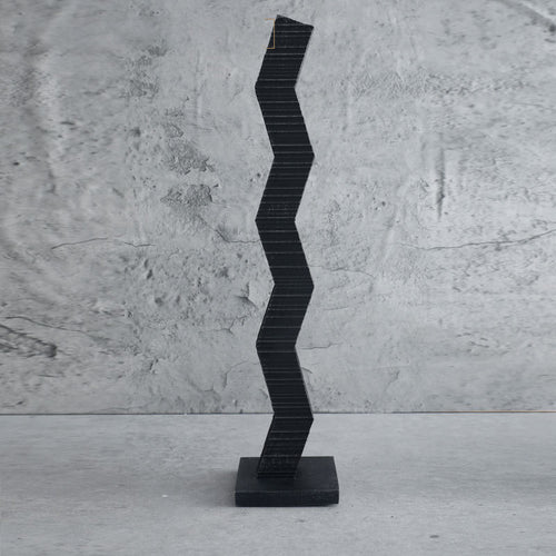 Abstrakte Zickzack Dekorative Skulptur