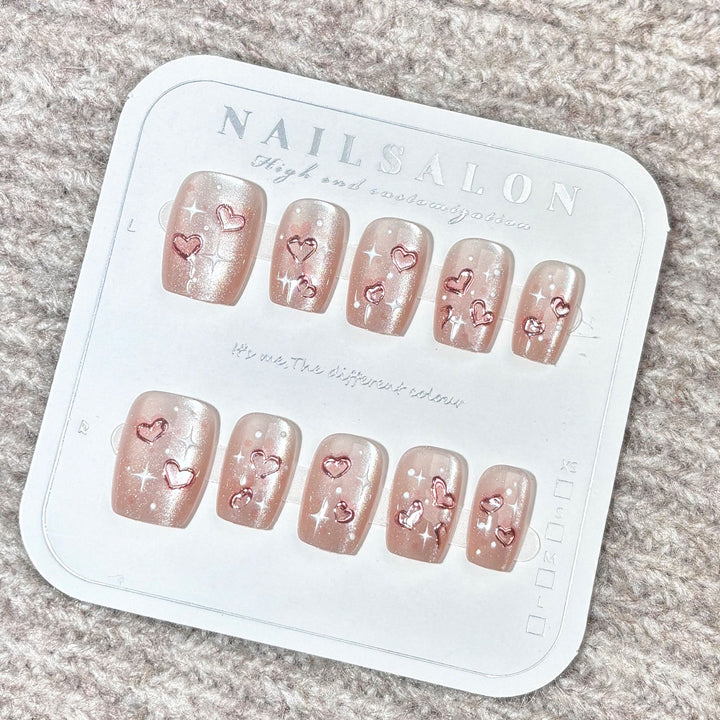 Herz-Beschmückte Press-On Nagelset