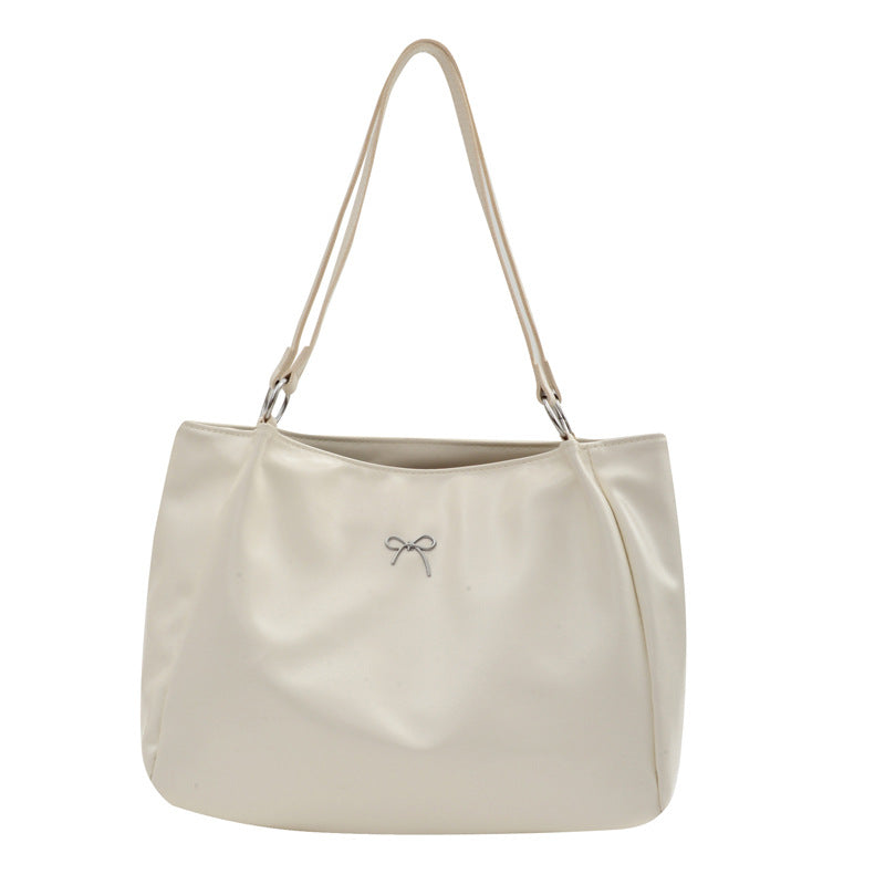 Schlanke zeitgenössische Schultertasche