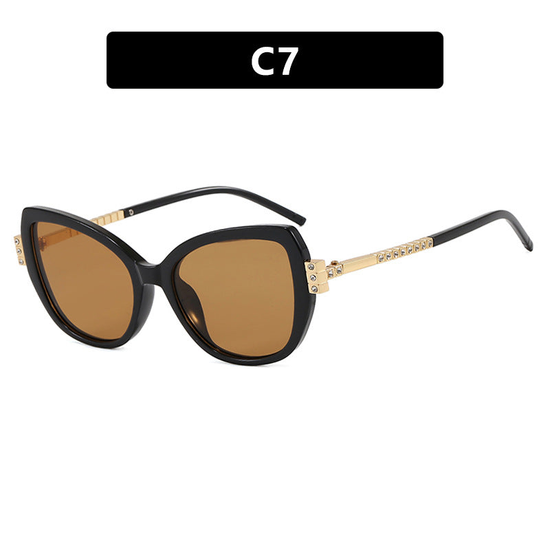 Damen oversized Sonnenbrille mit schützendem UV-Filter und eleganten Akzenten Karnz