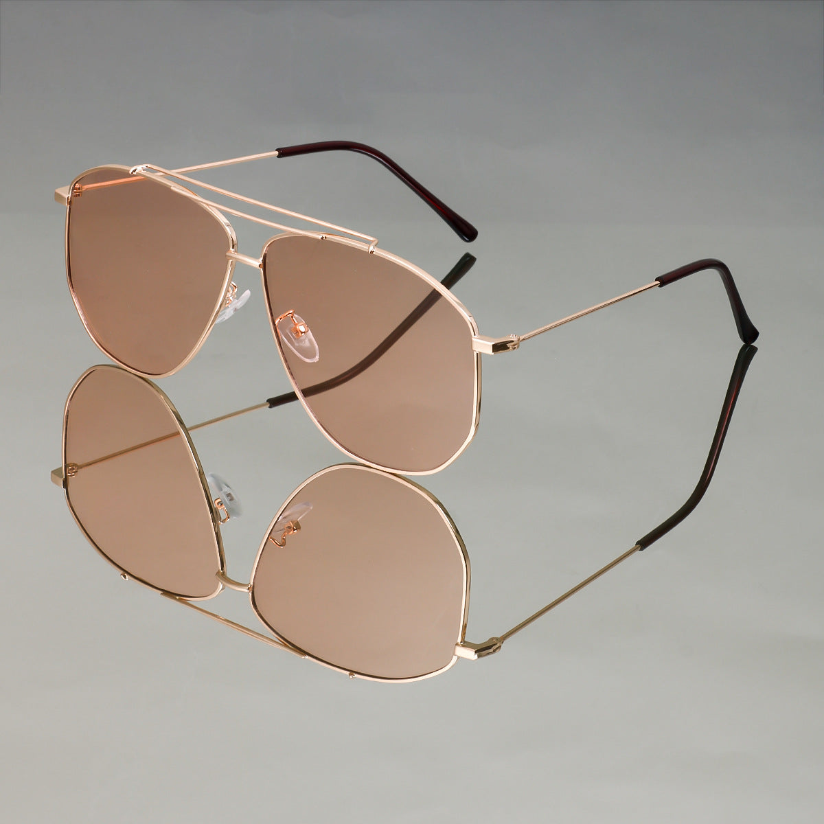 Damen Oversize Sonnenbrille mit modernem Design und hochgradigem UV-Schutz Karnz
