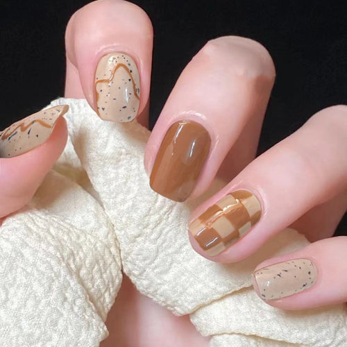 Kreative Nagelkunst Karnz