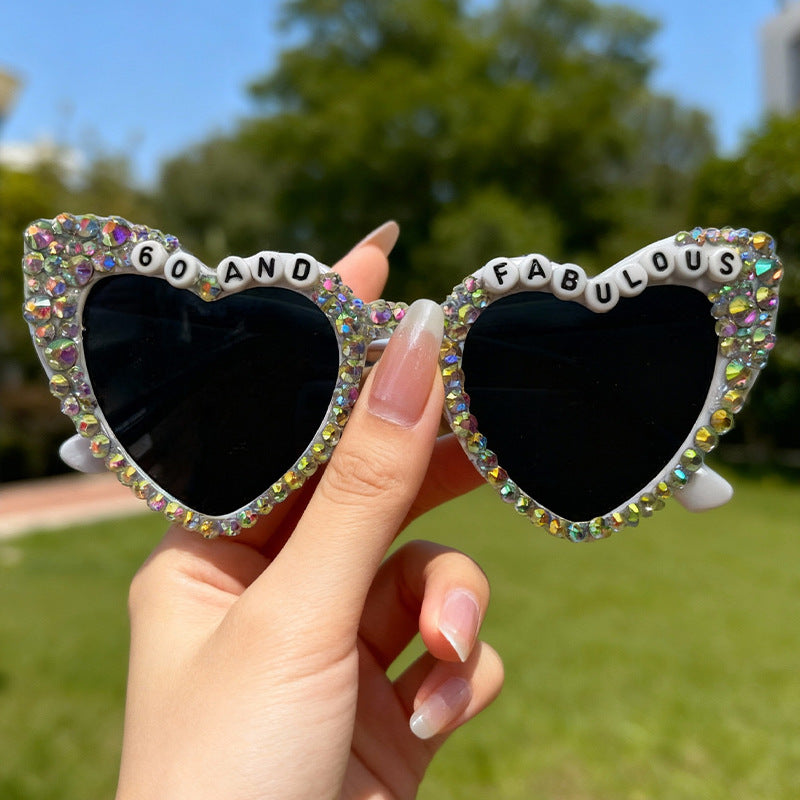 Glamouröse herzförmige Brautsonnenbrille Karnz