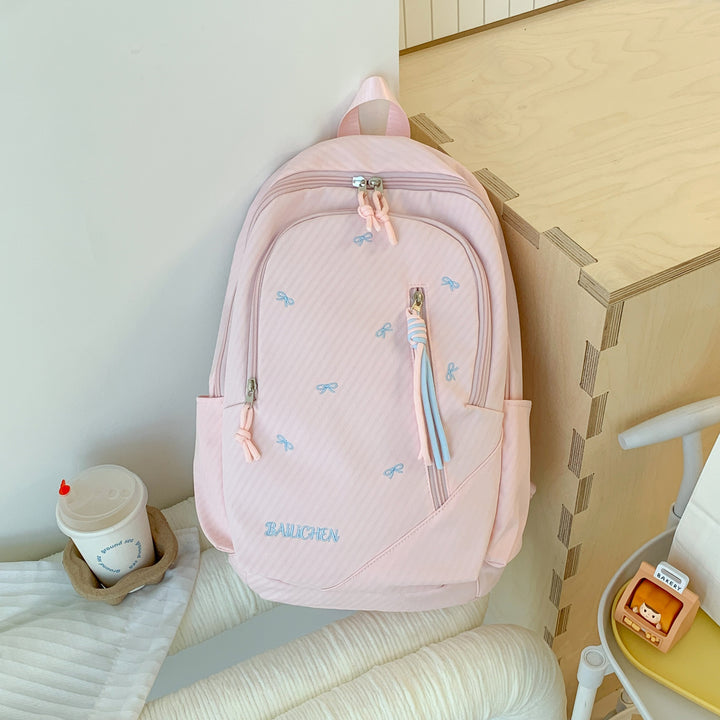 Stylischer bestickter Rucksack