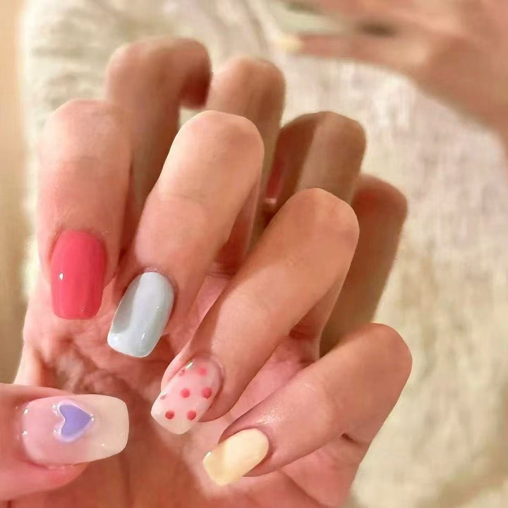 Kreative Nagelkunst Design Kollektion Karnz