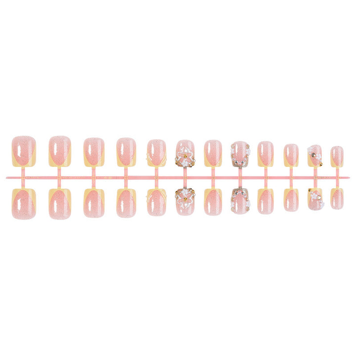 Elegantes florales Press-On-Nagelkunstset Karnz