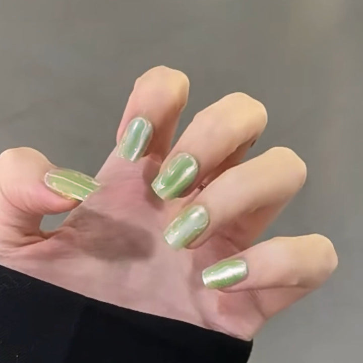 Glänzendes Metallisches Press-On Nagelset