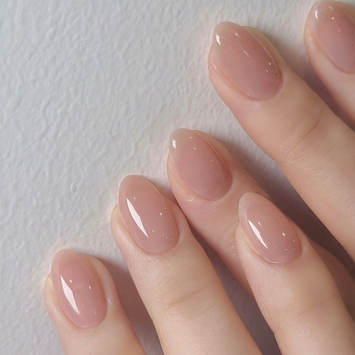 Künstliche Nagelkunst mit verspielten Punkten und Schleifen Karnz