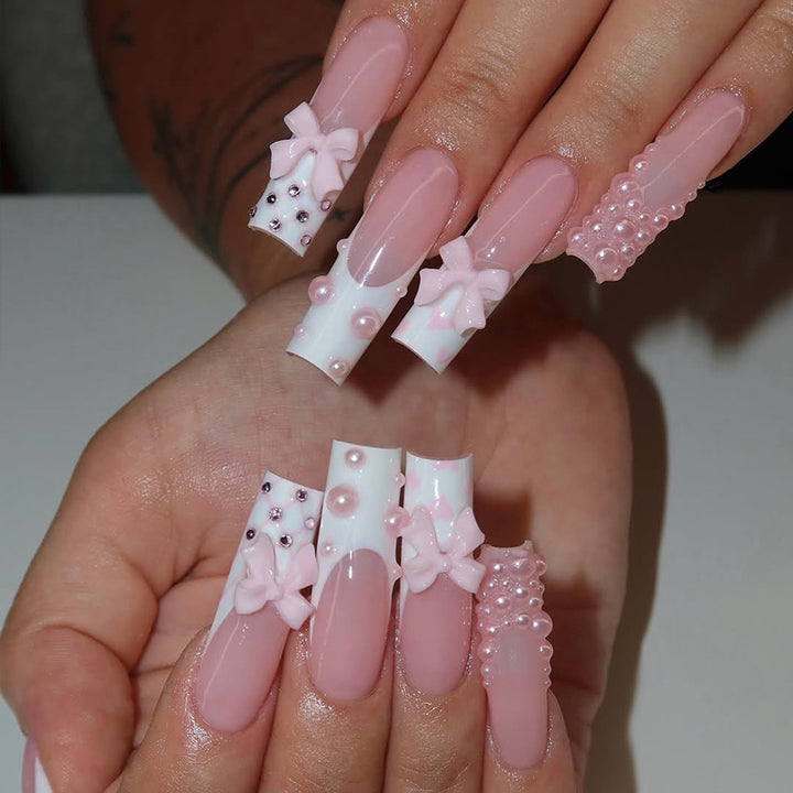 Dekoratives Blumendruck-Nageldesign-Set Karnz