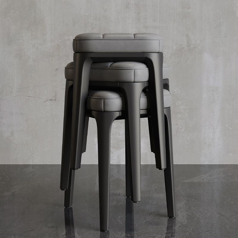 Hocker Karnz