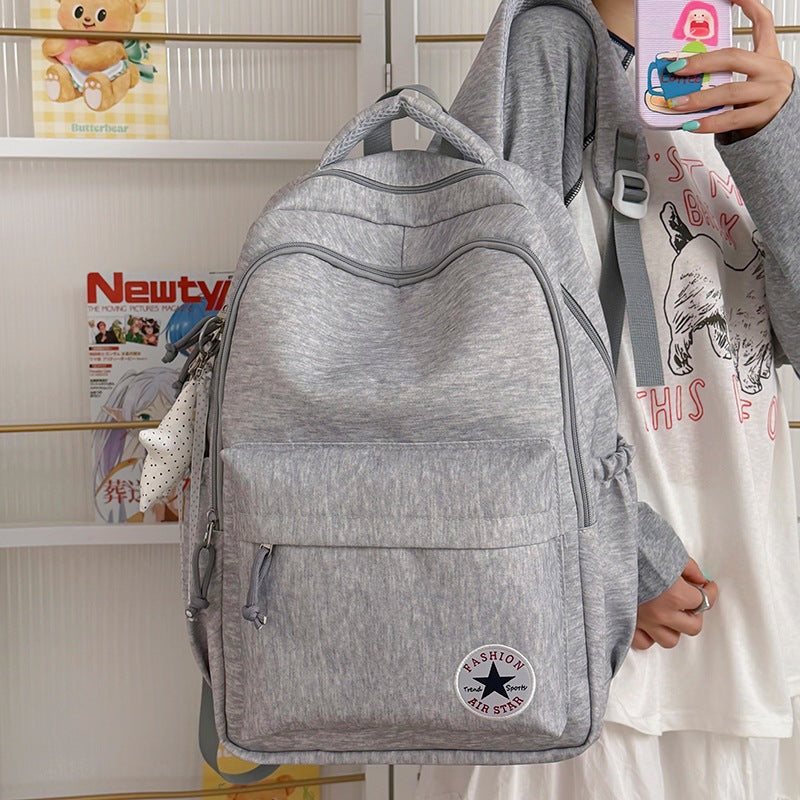 Leichtgewichtiger und trendiger Rucksack Karnz
