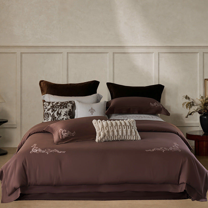 Hotel-Stil Bestickte Baumwollsatin Bettwäsche Set mit Ecken Floral-Motiv und Strick-Lumbar-Kissen
