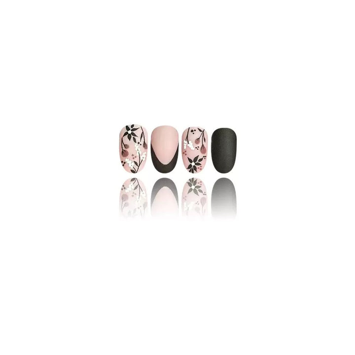Kunstnagelset mit eleganten floralen Akzenten und stilvollem Glanz Karnz