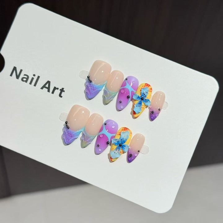 Künstlerisches Schmetterling Press-On Nagelset