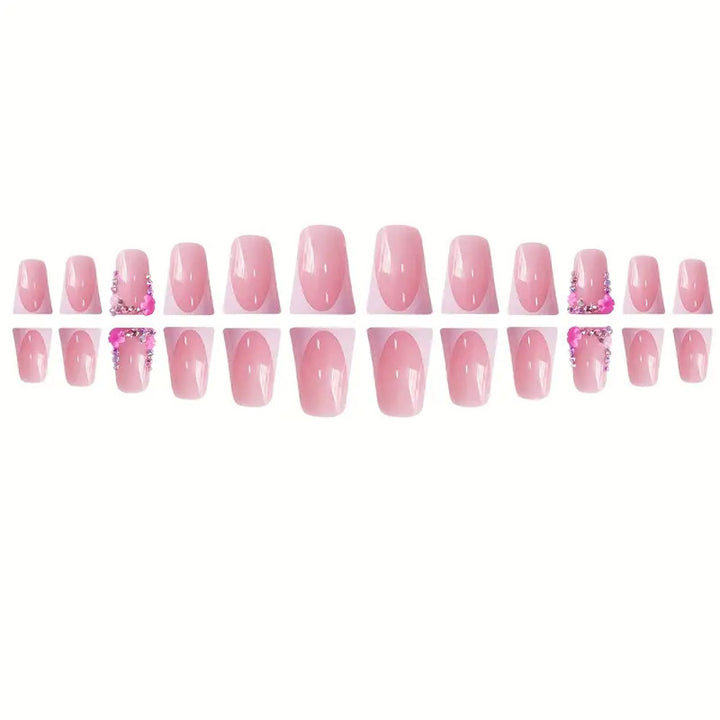 Premium Dekorative Nagelverlängerungen Karnz