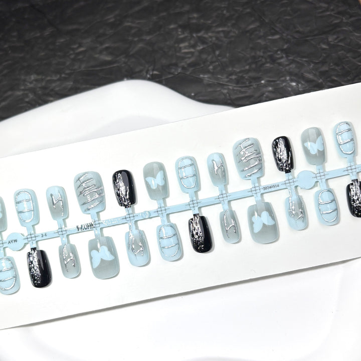 Künstlerische anpassbare Press-On-Nagelkollektion