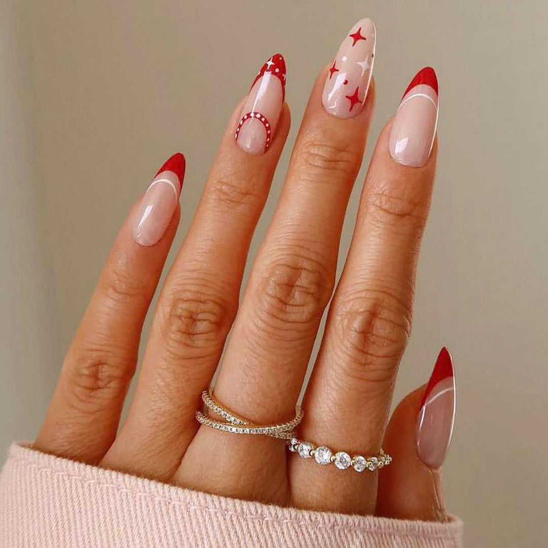 Elegante Stiletto Press-On Nagelset mit einzigartigem Design Karnz