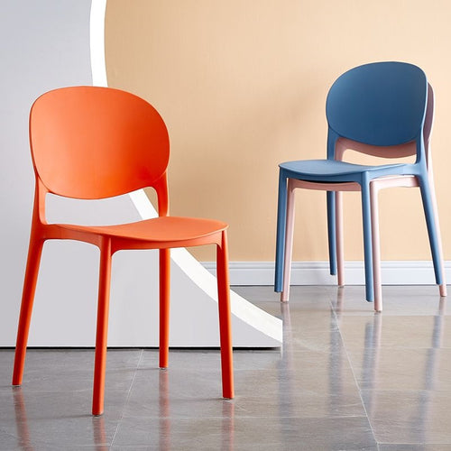 Moderner ergonomischer Esszimmerstuhl Karnz