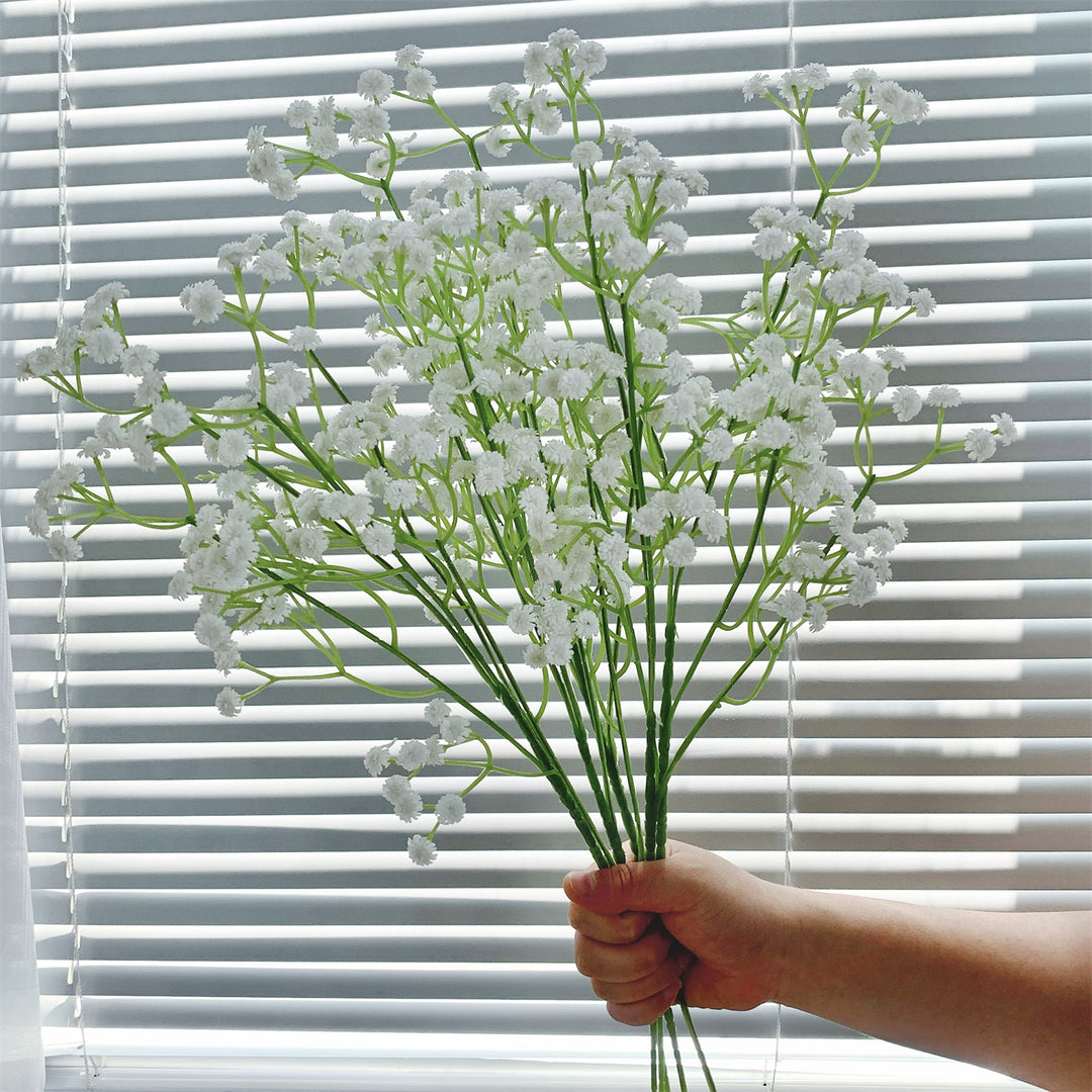 Dekorative Seidenblumenarrangement