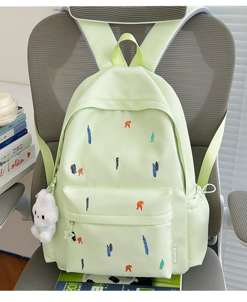 Künstlerisch bestickter Rucksack