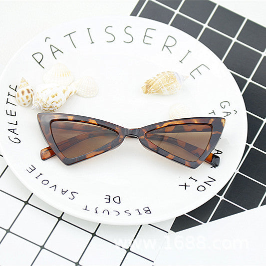 Damen modische Cat-Eye Sonnenbrille mit elegantem Design Karnz