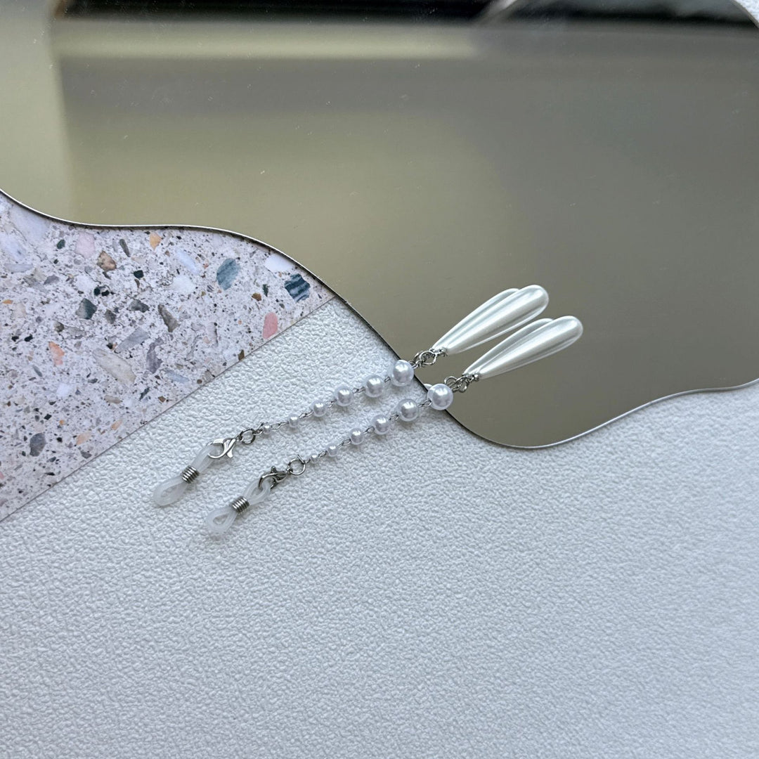 Elegante mit Perlenakzenten versehene Brillen Kette Karnz