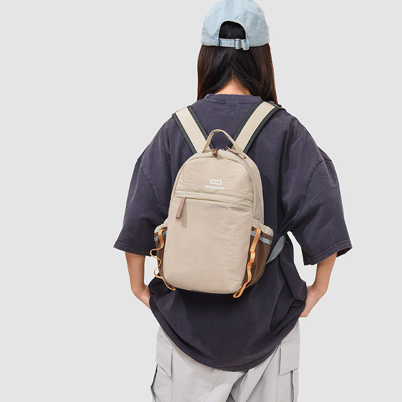 Leichter Multi-Taschen Rucksack Karnz