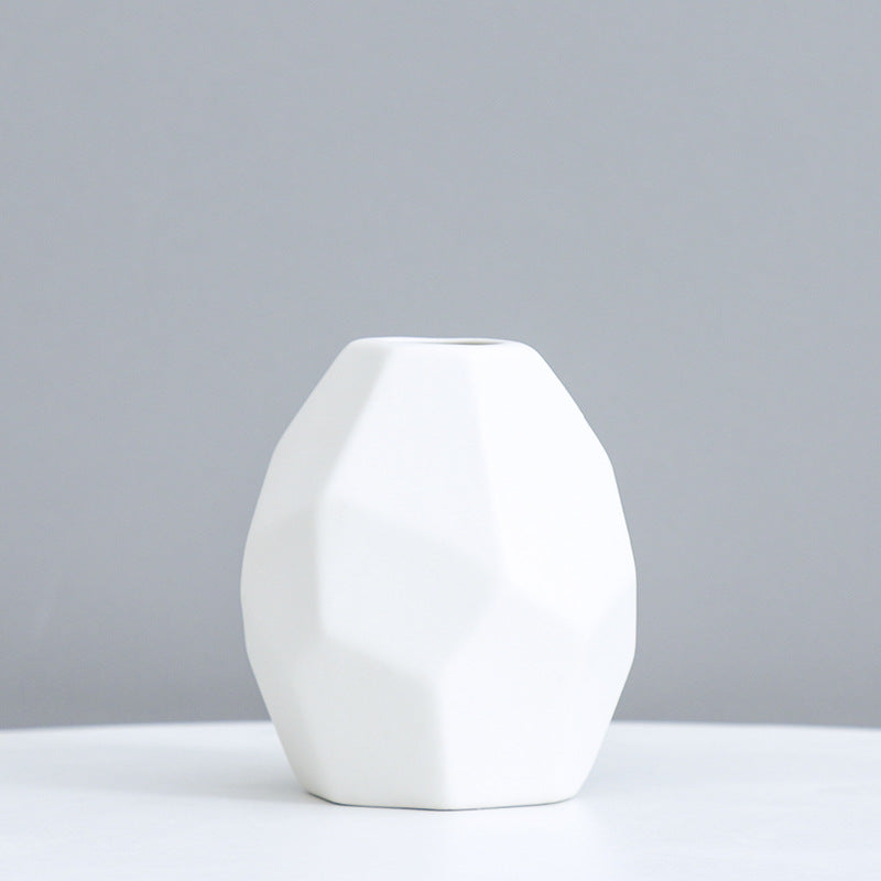 Geometrische dekorative Keramikvase Karnz