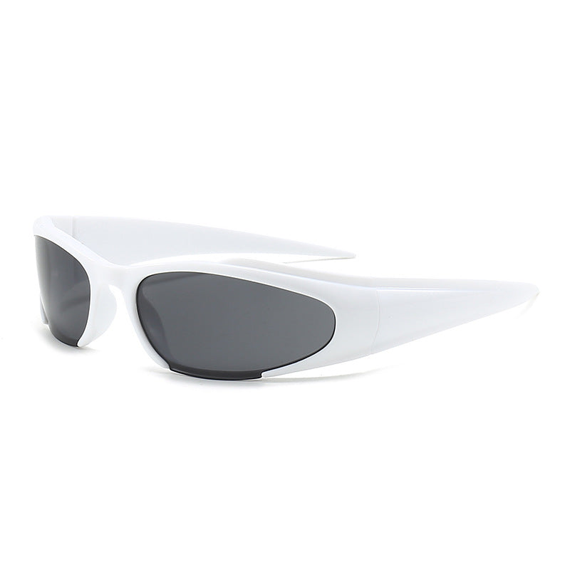 Damen sportliche Sonnenbrille im modernen Design Karnz