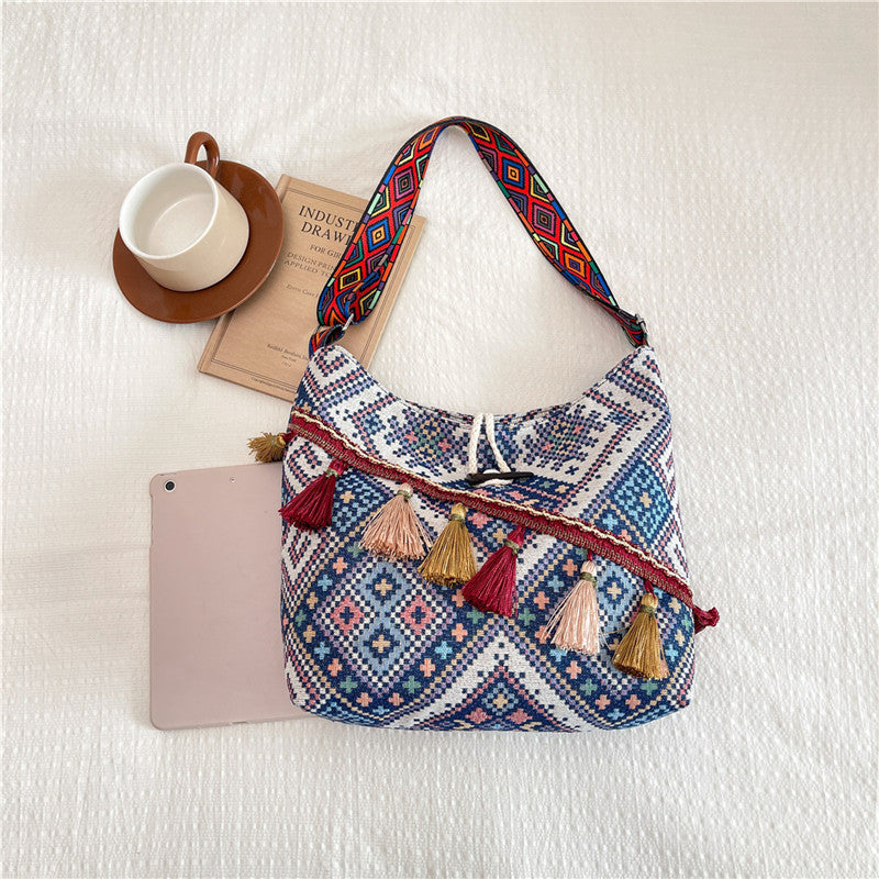 WoEthnic Gemusterte Klapp-Hobo-Tasche Karnz