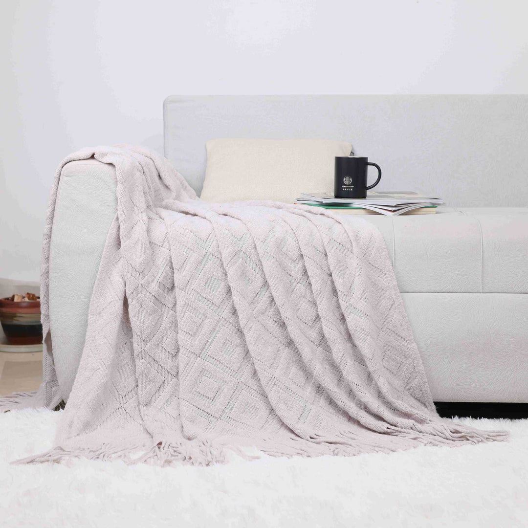 Gemütliche Strickdecke Karnz