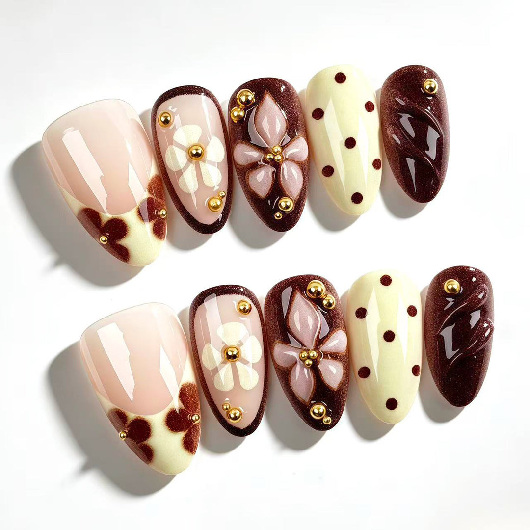 Elegantes Floral Press-On Nagelkunst Set 1790745479