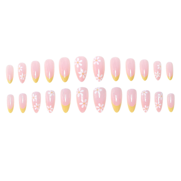 Elegante florale Nagelkunst