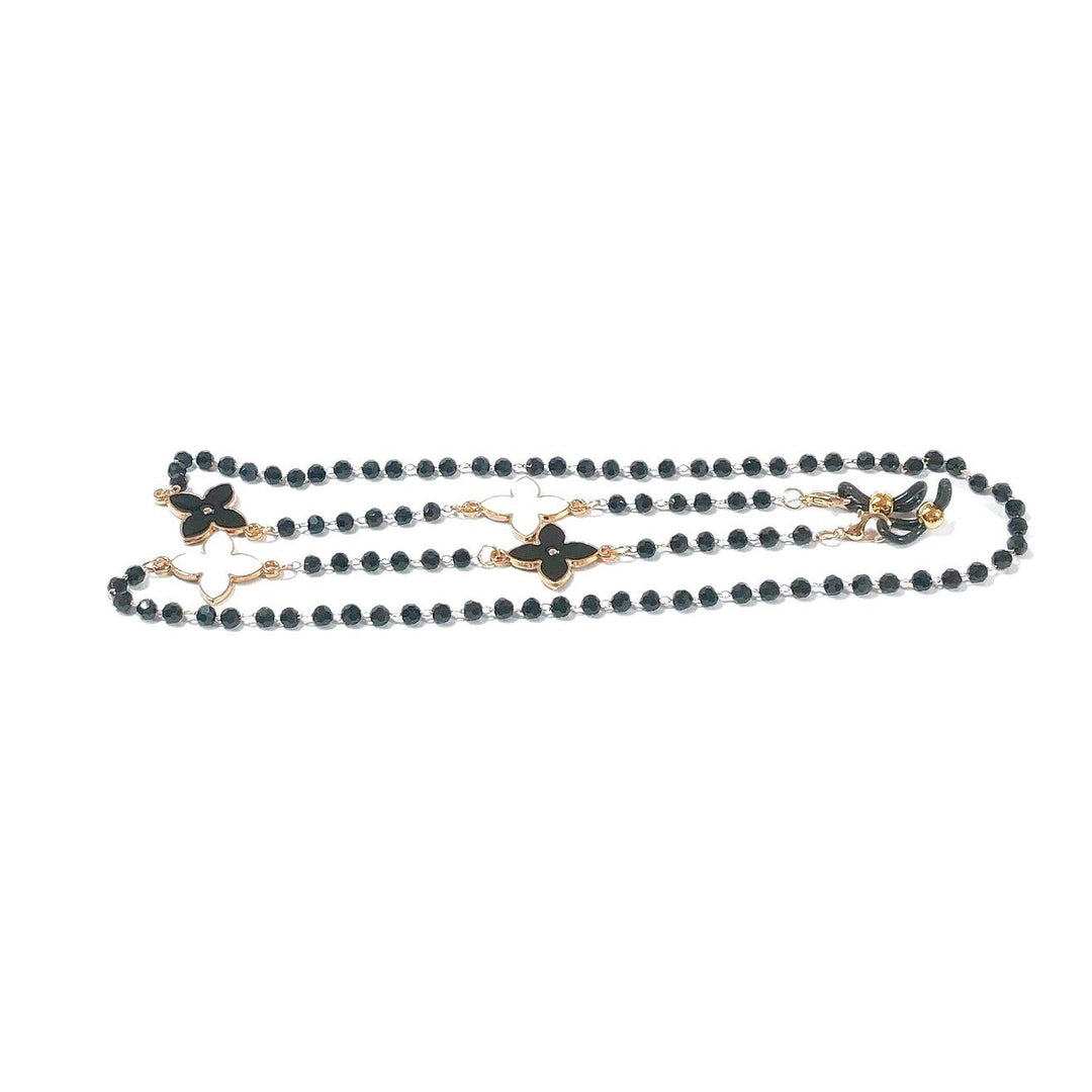 Elegante Perlenkette mit Blütenanhängern Karnz