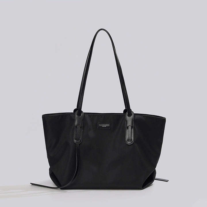Geräumige Reisetasche Karnz