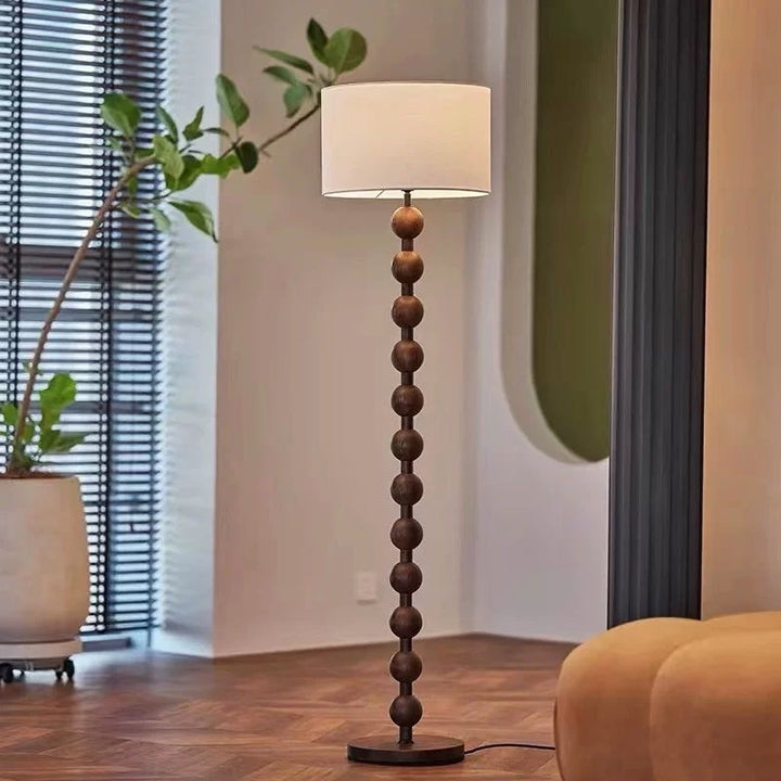 Künstlerische Stehlampe