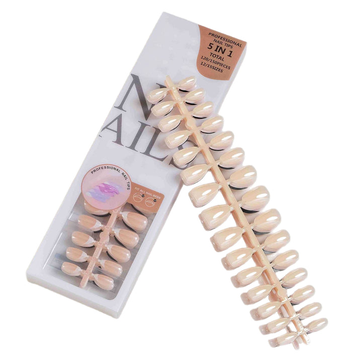 Professionelle Nagelspitzen Karnz
