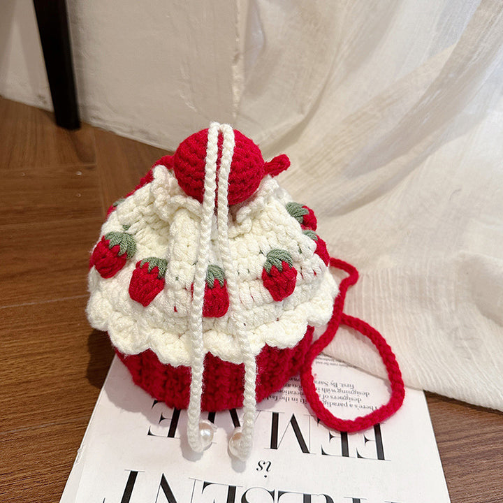 Festlicher Mini-Beutel in Cupcake-Form aus Häkelarbeit