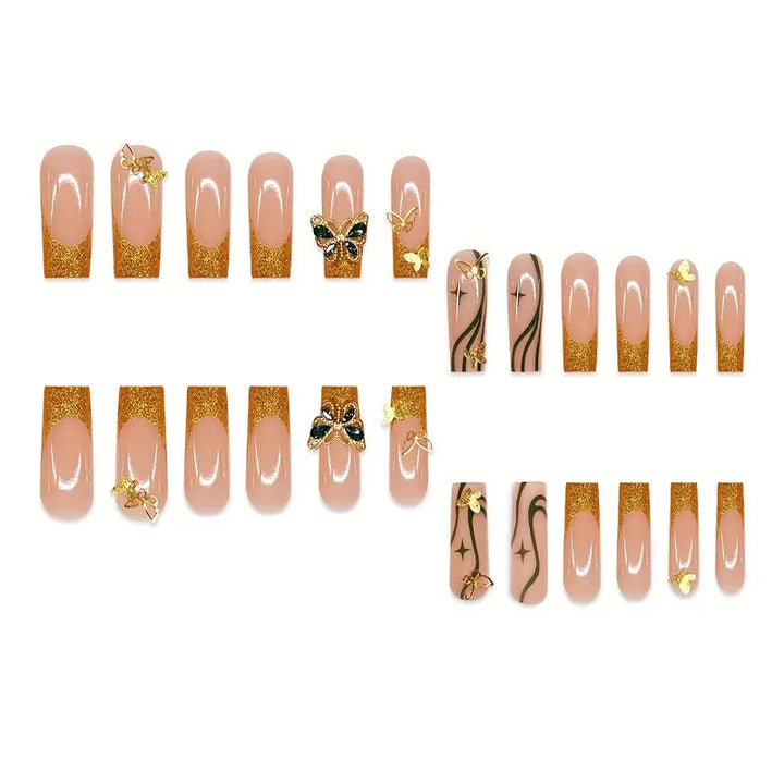 Dekorative Schmetterlings-Press-On-Nagelkunst Karnz